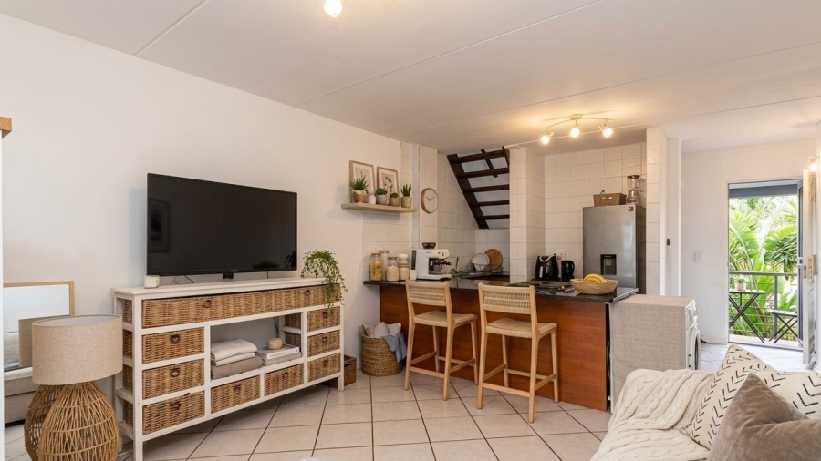 1 Bedroom Property for Sale in Parklands Western Cape